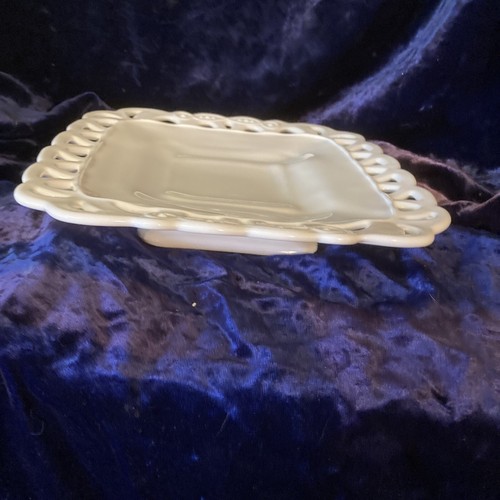 Pedestal cake plate stand - cake,